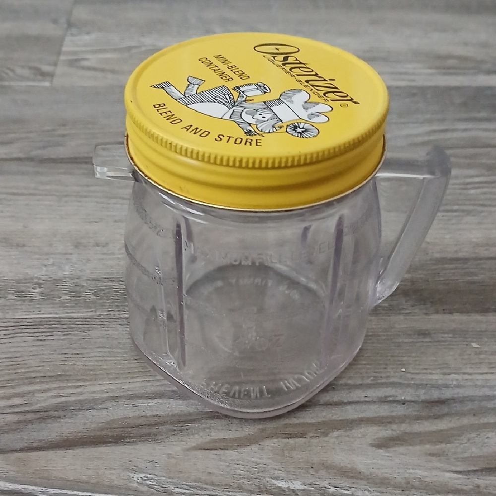 Vintage Osterizer Oster Mini-Blend Plastic Container Blend And Store With Lid